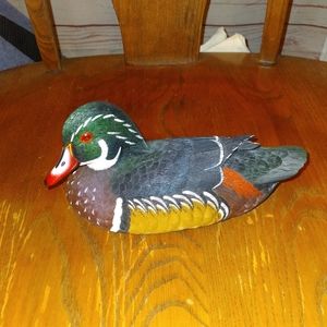 Vintage Wood Duck Figurine.  7"×3"×3" @. 90's. Great Condition.
